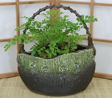 信楽焼き　花瓶　花器